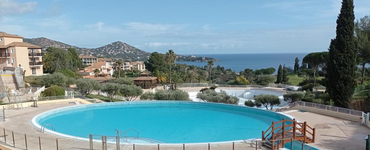 Evasion Nature A Cap Esterel Jardin, Mer & Golf Tout Confort Saint-Raphael  Exterior photo